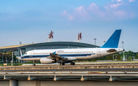 文昌空运武汉机场